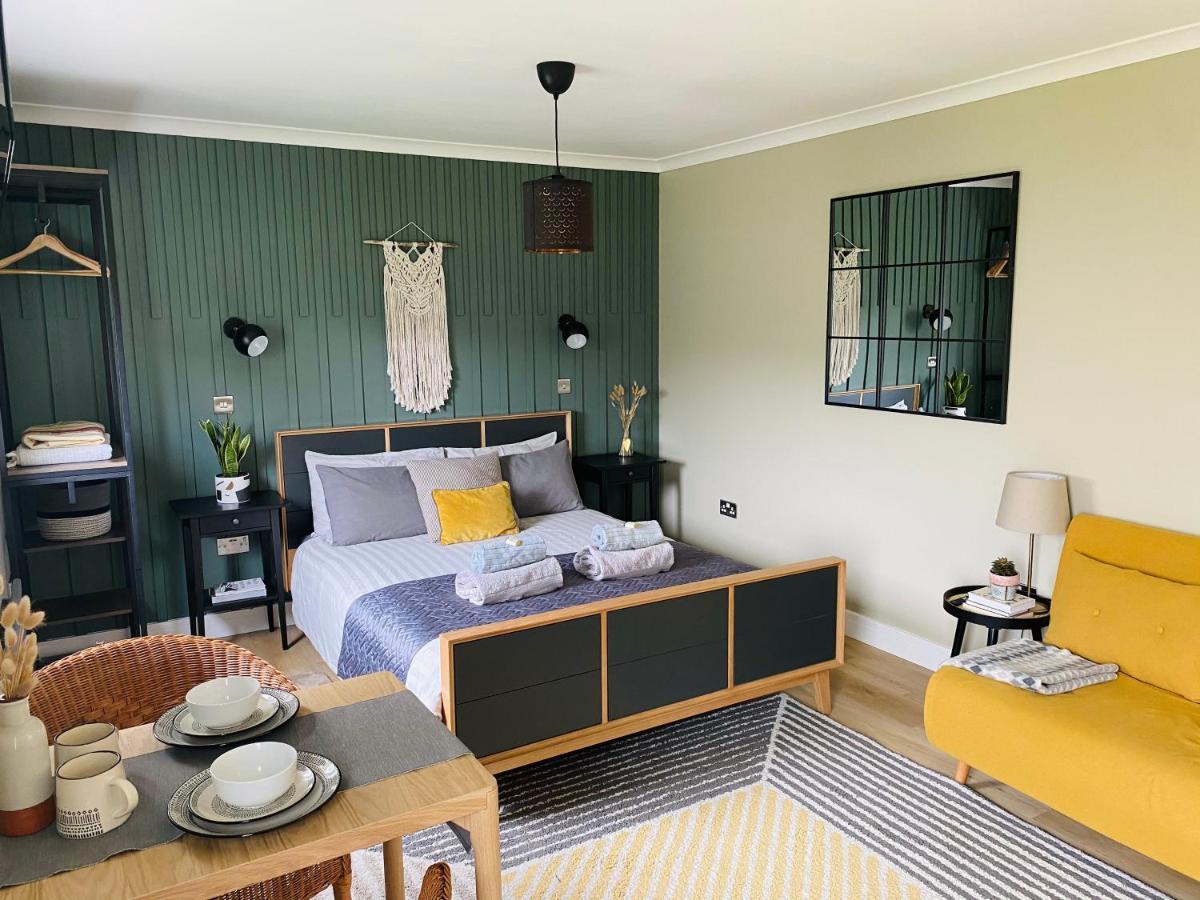 Spacious Room In The Centre Of Portree Kültér fotó